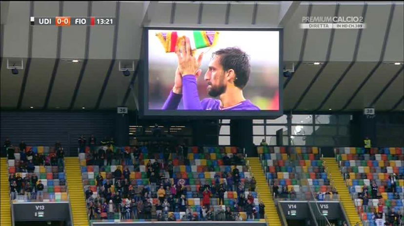 Udinese-Fiorentina: al 13° del primo tempo un minuto di applausi per Astori. Il video preview