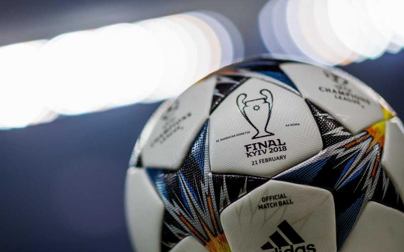 Pallone Champions League Twitter