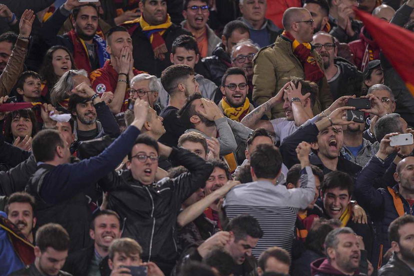 Roma in semifinale di Champions, notte di festa nella Capitale: ecco le reazioni dei tifosi preview