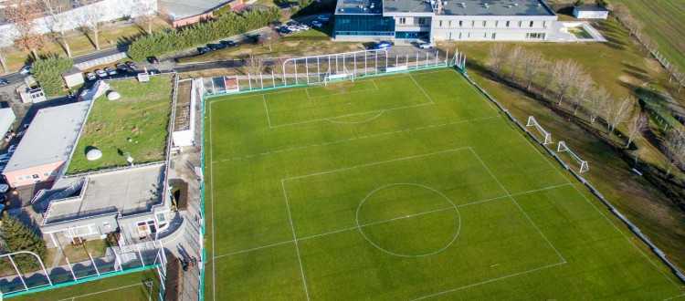 Parma, acquistato il centro sportivo di Collecchio: “Tre anni fa ripartiti da zero, senza nemmeno una sede“ preview