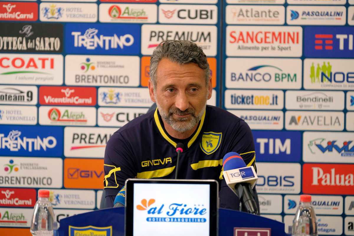 Ufficiale: Chievo, si continua con il tecnico D’Anna e il ds Romairone. Il comunicato article-post