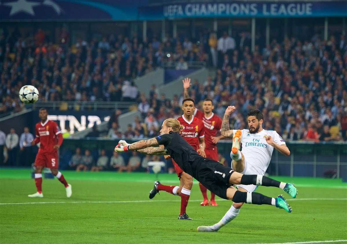 Napoli-tweet: “Non piangere Karius, una serata storta può capitare a tutti. Coraggio campione” article-post