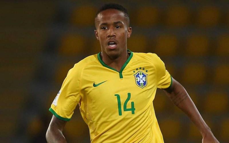 COQUIMBO, CHILE - OCTOBER 17: Eder Militao of Brazil runs with the ball during the FIFA U-17 World Cup Group B match between Brazil and the Korea Republic at Estadio Francisco Sanchez Rumoroso on October 17, 2015 in Coquimbo, Chile. (Photo by Robert Cianflone - FIFA/FIFA via Getty Images)