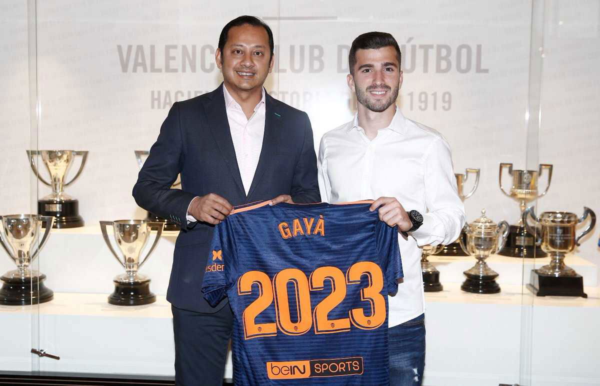Il Valencia blinda Gayà: ufficiale il rinnovo fino al 2023. Clausola da 100 milioni article-post