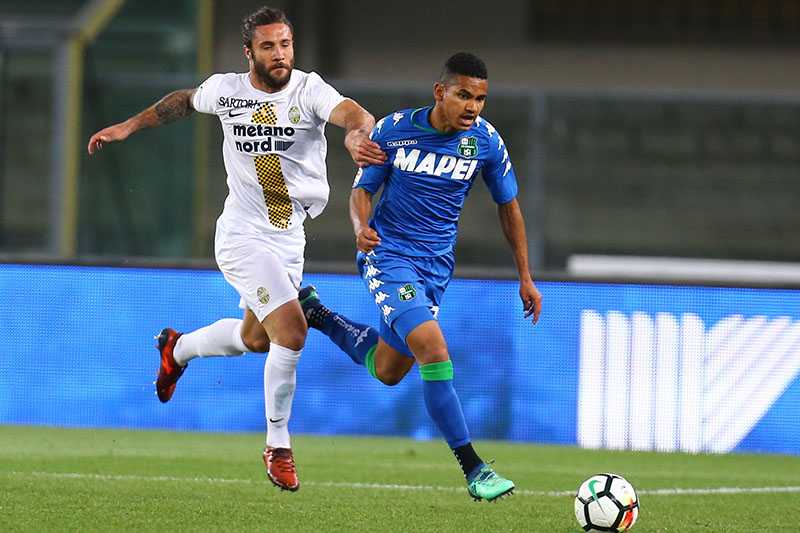 ROGERIO VA DI CORSA: ELEGANZA, CROSS E PERSONALITÀ AL SERVIZIO DEL SASSUOLO preview