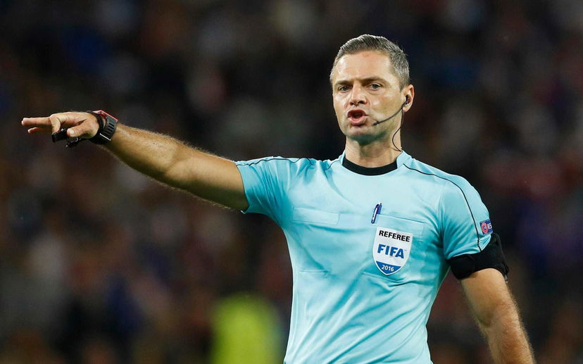 Roma-Liverpool, l’arbitro Skomina confessa: “Abbiamo fatto un macello” preview
