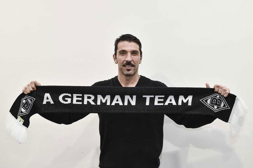 Buffon lascia la Juve e il Borussia Mönchengladbach lo annuncia per scherzo sui social: ecco il tweet preview