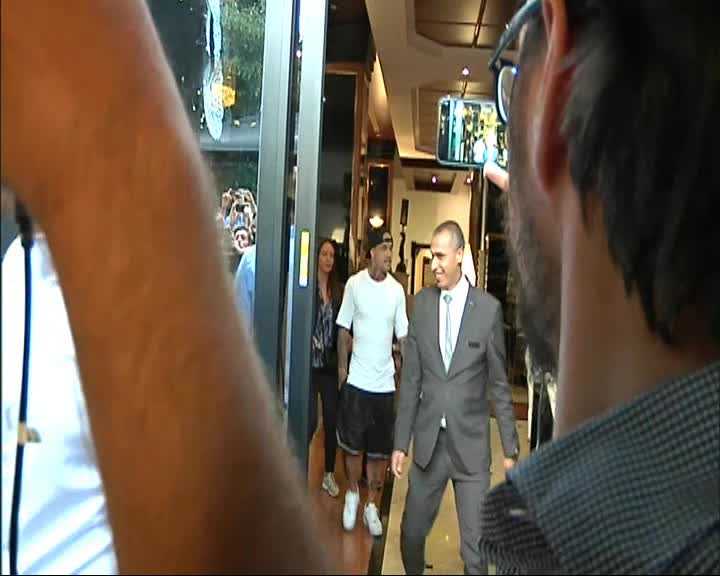 L’accoglienza dei tifosi nerazzurri a Nainggolan preview