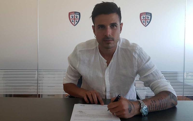 Aresti firma Cagliari Twitter