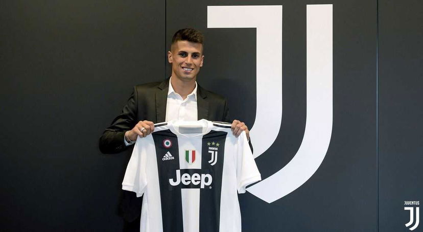 Cancelo: “CR7? Quando tornerà in Nazionale saremo più forti” preview