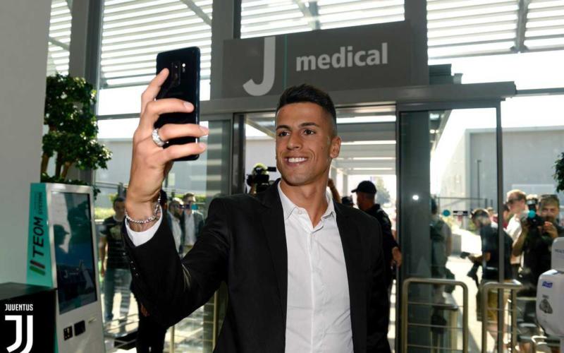 Cancelo selfie JMedica Foto Juventus Twitter