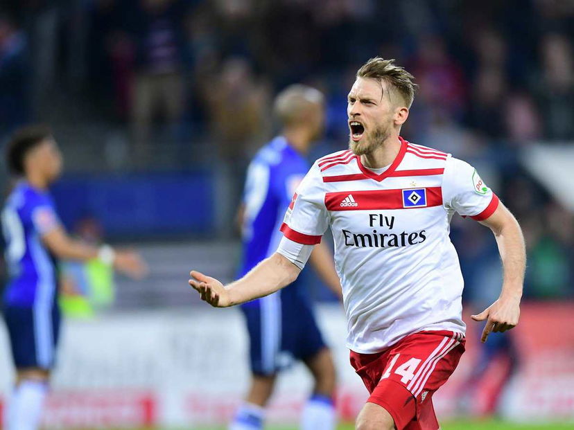 Ufficiale: Amburgo, rinnovo fino al 2020 per Aaron Hunt preview