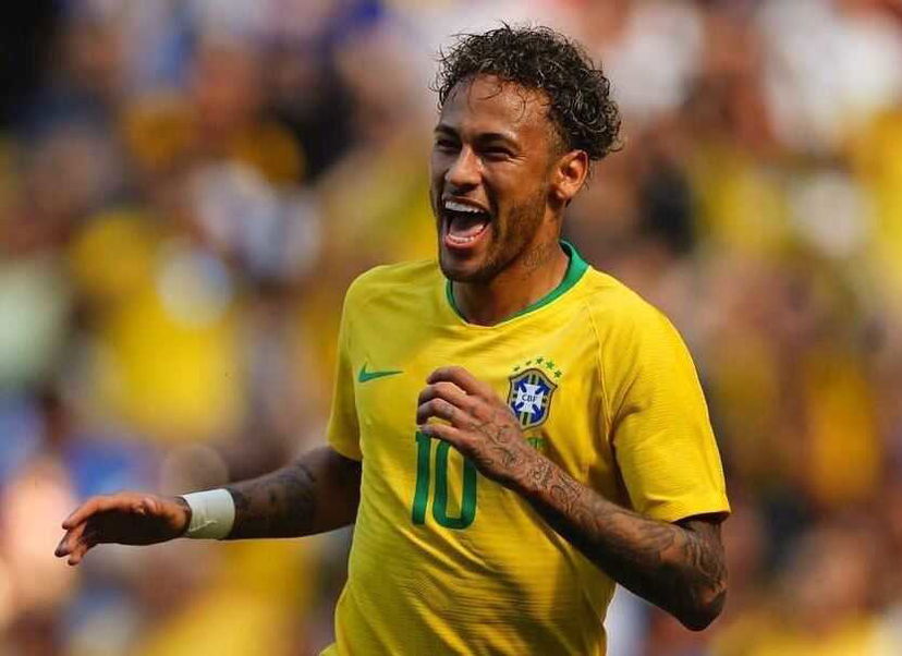 Medico Brasile: “Danilo è migliorato. Neymar e Alex Sandro lavoreranno oggi con la palla” preview