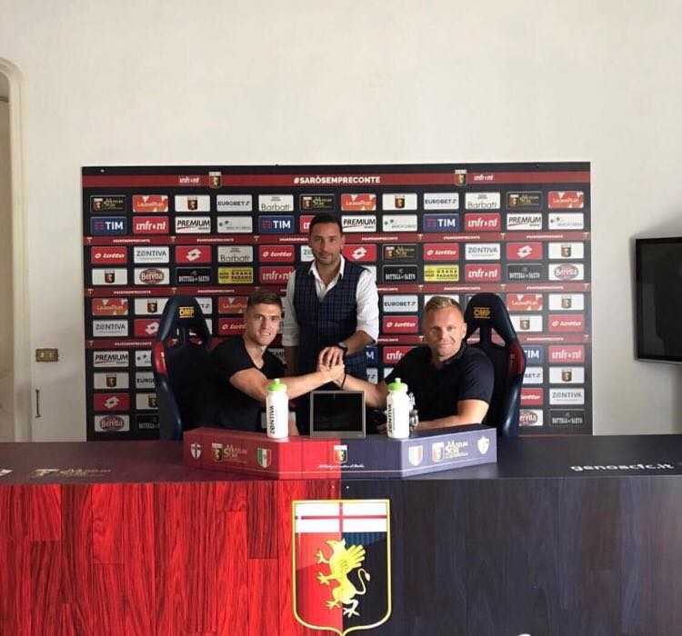 Ufficiale: Genoa, preso l’attaccante polacco Piątek dal KS Cracovia preview