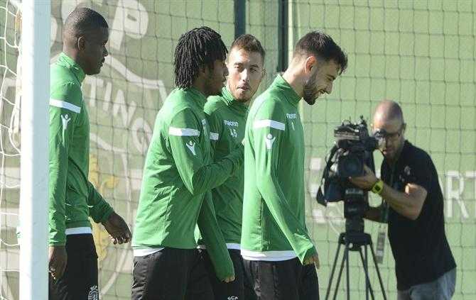 A Bola: “Sporting Lisbona, oggi incontro fra i giocatori e i loro agenti per decidere sulla rescissione” preview