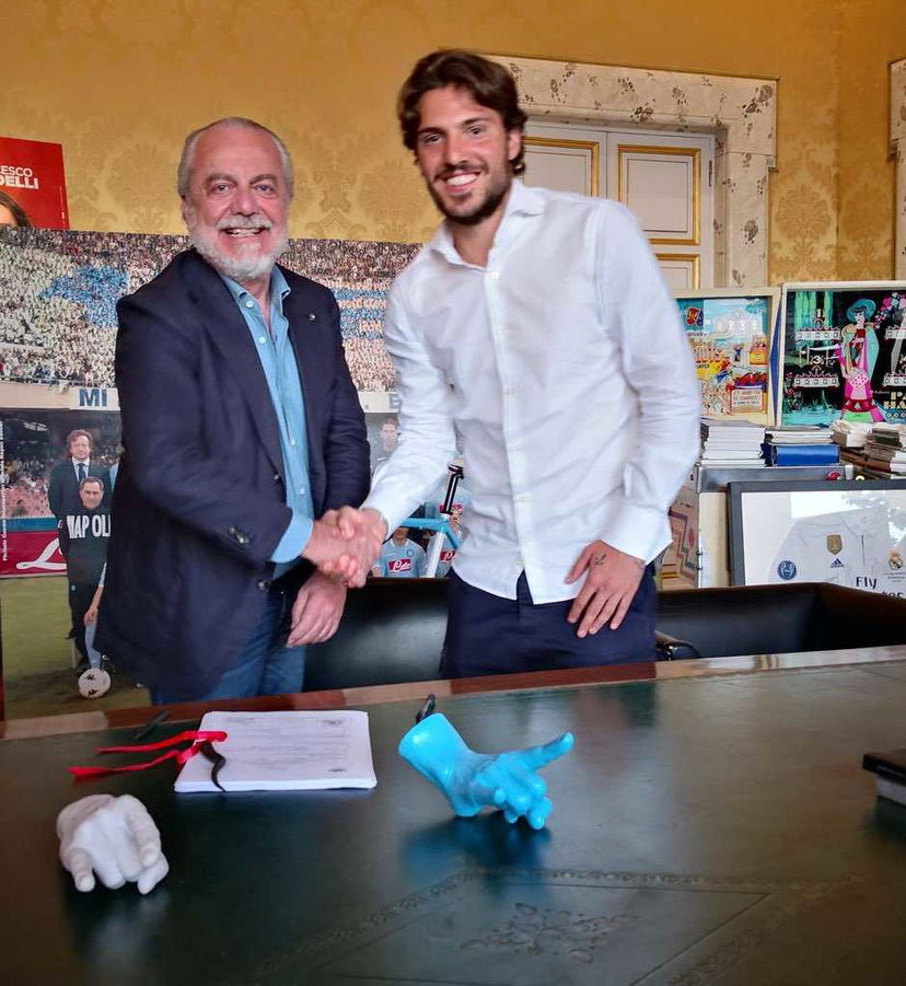De Laurentiis accoglie il neo acquisto Verdi: “Benvenuto Simone”. Ecco il tweet preview
