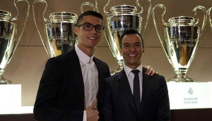 CR7-Juve, parla Mendes: “È felicissimo di giocare per uno dei club più importanti del mondo. Ecco dove vivrà” preview