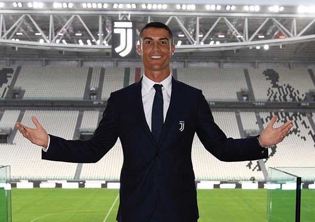 Cristiano Ronaldo presentazione Stadium Twitter personale