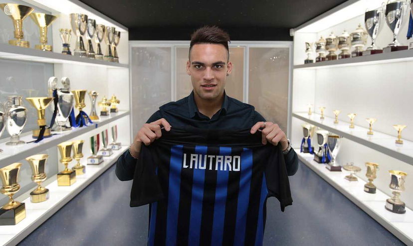 Lautaro Martinez, inizia l’avventura nerazzurra: “Icardi? Possiamo giocare insieme. Ora…” preview
