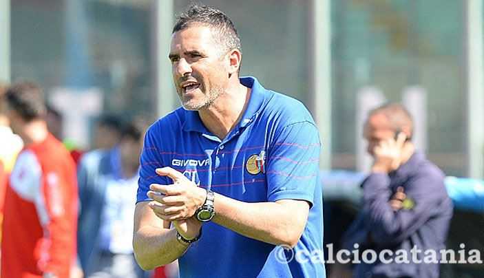 Lucarelli Twitter uff Catania