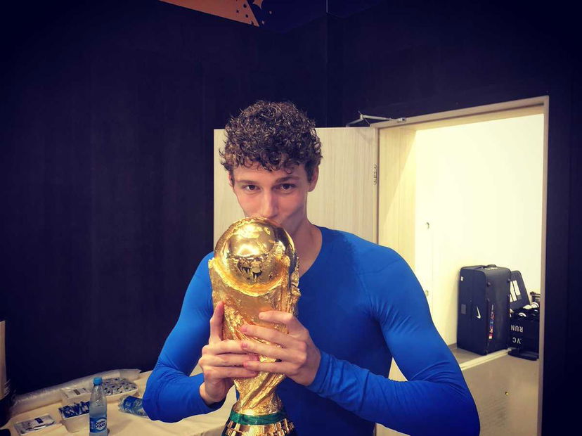 Pavard: “Contro la Germania ho perso i sensi per 10-15 secondi” preview