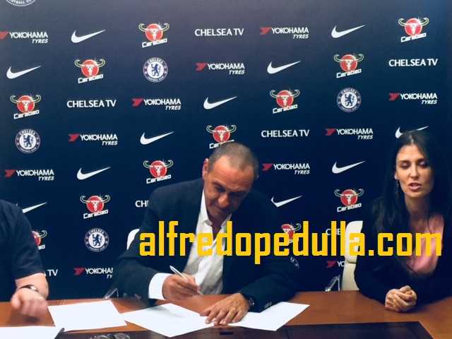 Sarri firma Chelsea