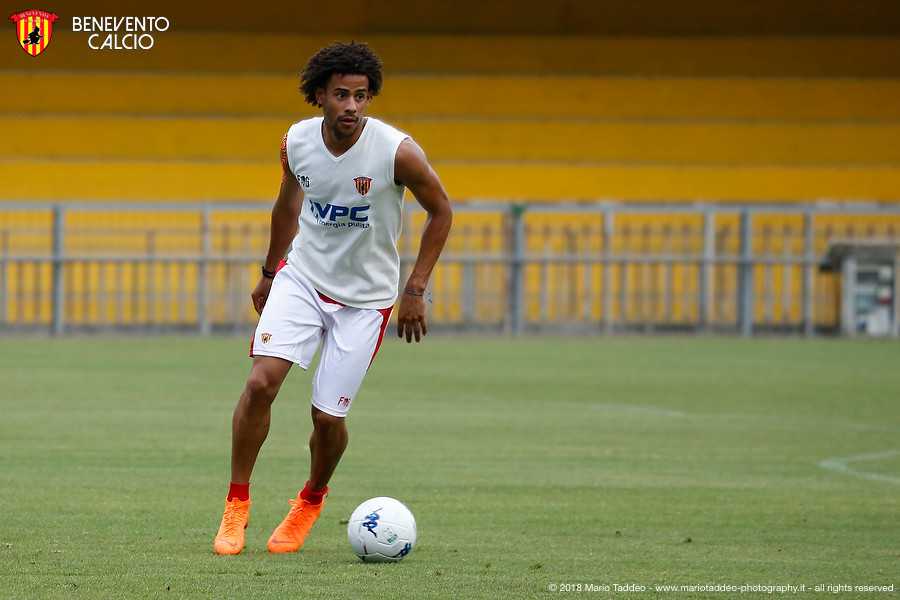 Tello al Benevento: ora è ufficiale. Contratto fino al 2021 article-post