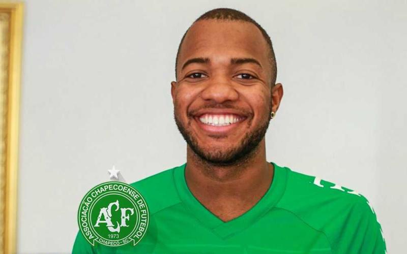 Victor Andrade annuncio Chapecoense Twitter