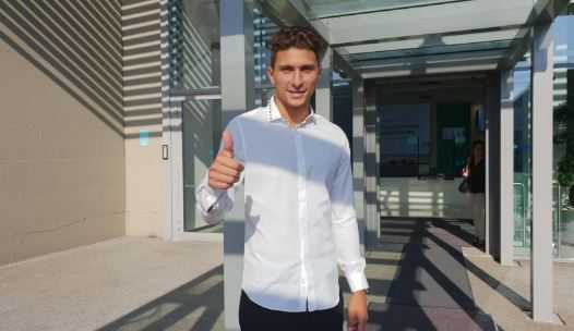 caldara tw juve