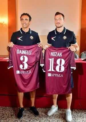 Ufficiale: doppio colpo per il Livorno. Presi Kozak e Dainelli preview