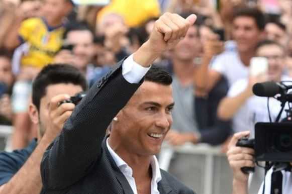 ronaldo foto mirror