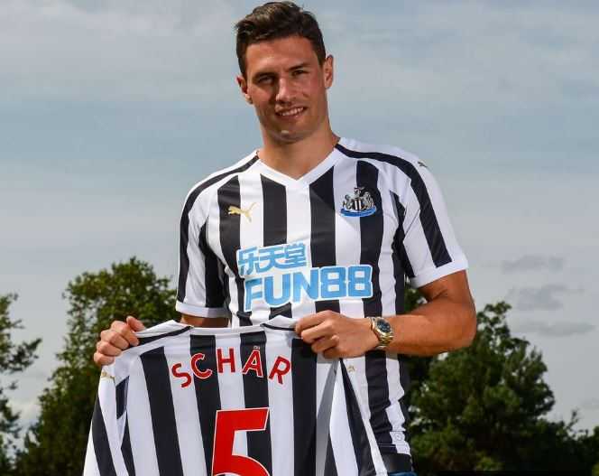 Ufficiale: Newcastle, Schar rinnova fino al 2026 article-post