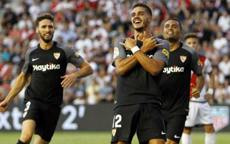 André Silva esordio Siviglia Foto Marca