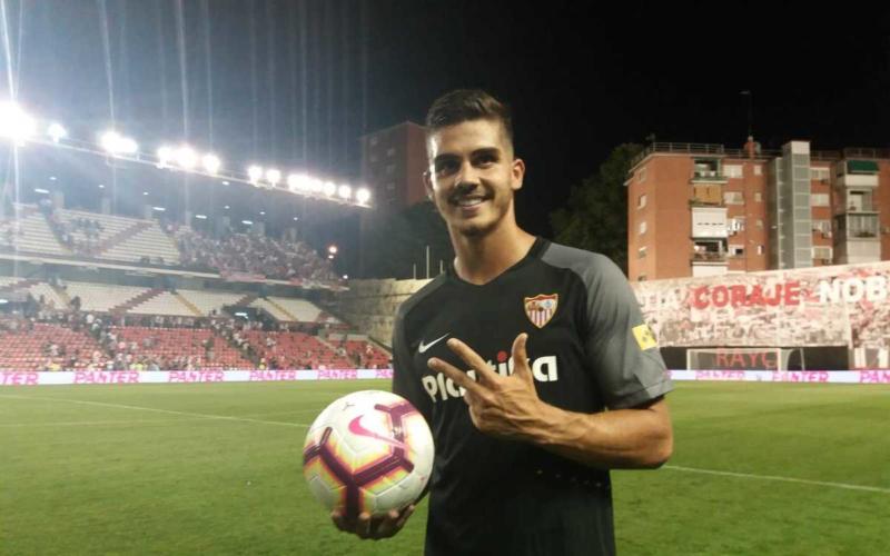 André Silva esordio Siviglia Twitter