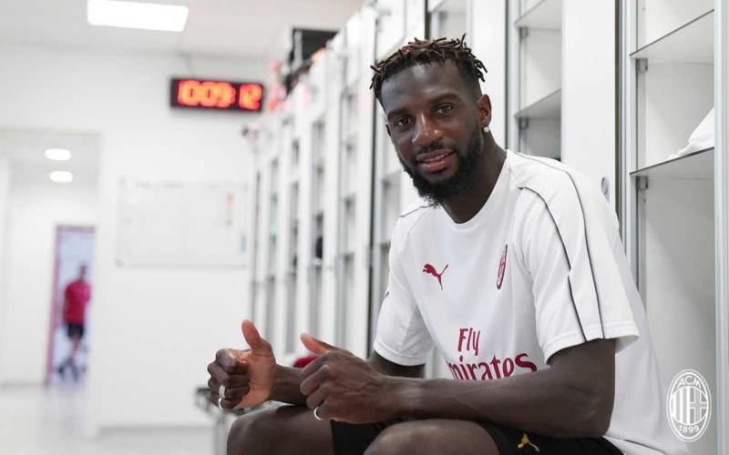 Bakayoko training Milan Twitter