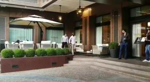 Bakayoko al Milan: ecco il suo arrivo in albergo preview