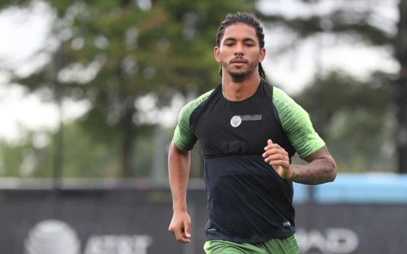 Douglas Luiz Twitter uff Man City