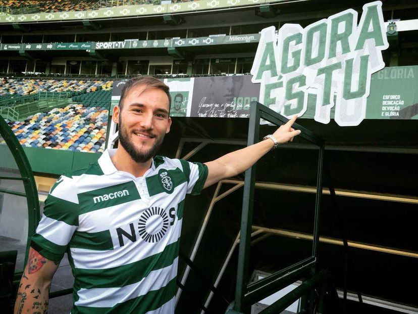 Ufficiale: colpo Sporting, a centrocampo arriva l’ex Ajax Gudelj preview