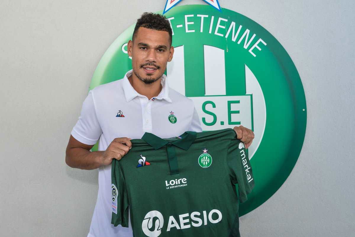 Ufficiale: il difensore Kodlodziejczak al Saint-Etienne article-post