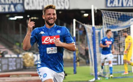 Mertens vs Milan Napoli Twitter
