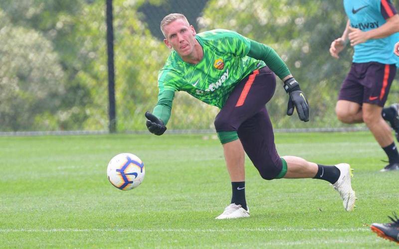 Olsen training Roma Twitter