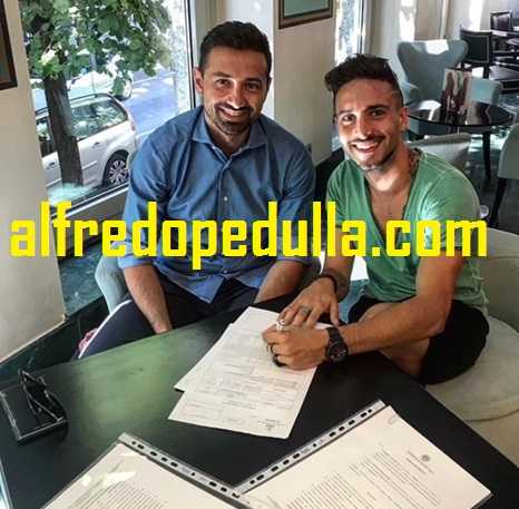 Rovini alla Pistoiese: ecco la foto della firma preview