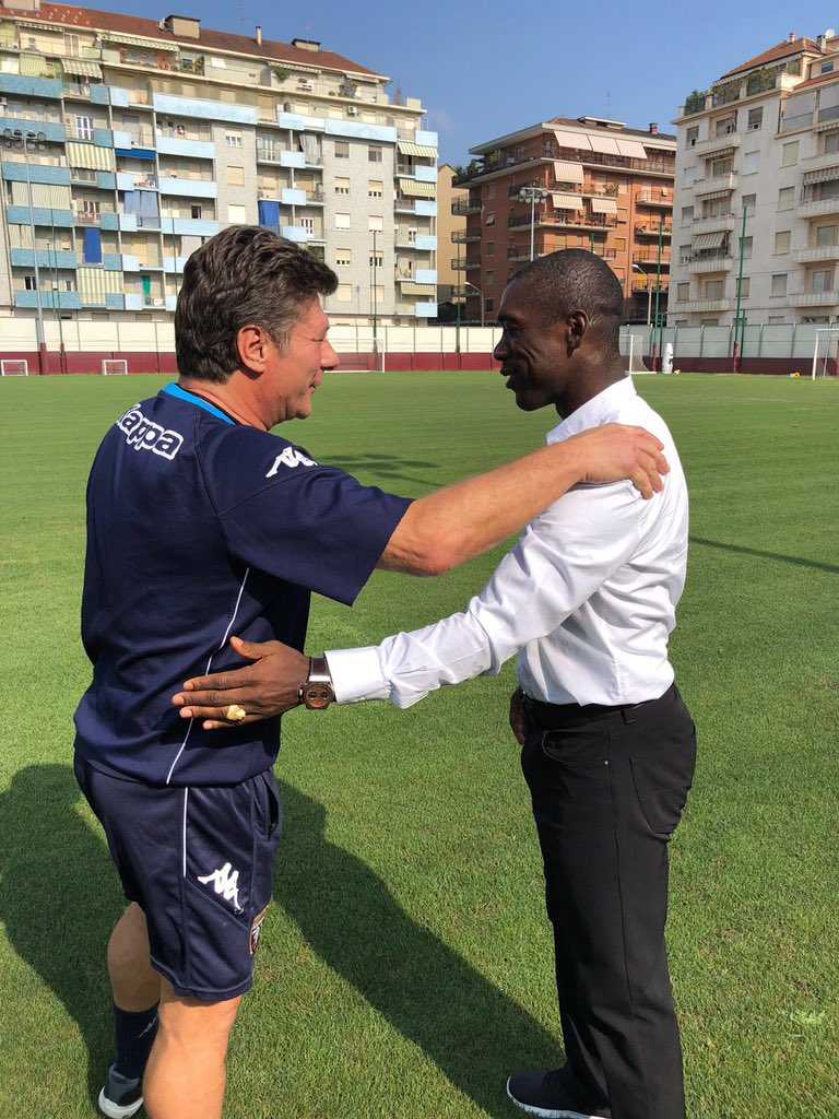 Seedorf fa visita al Torino. Colloquio con Mazzarri e N’Koulou preview