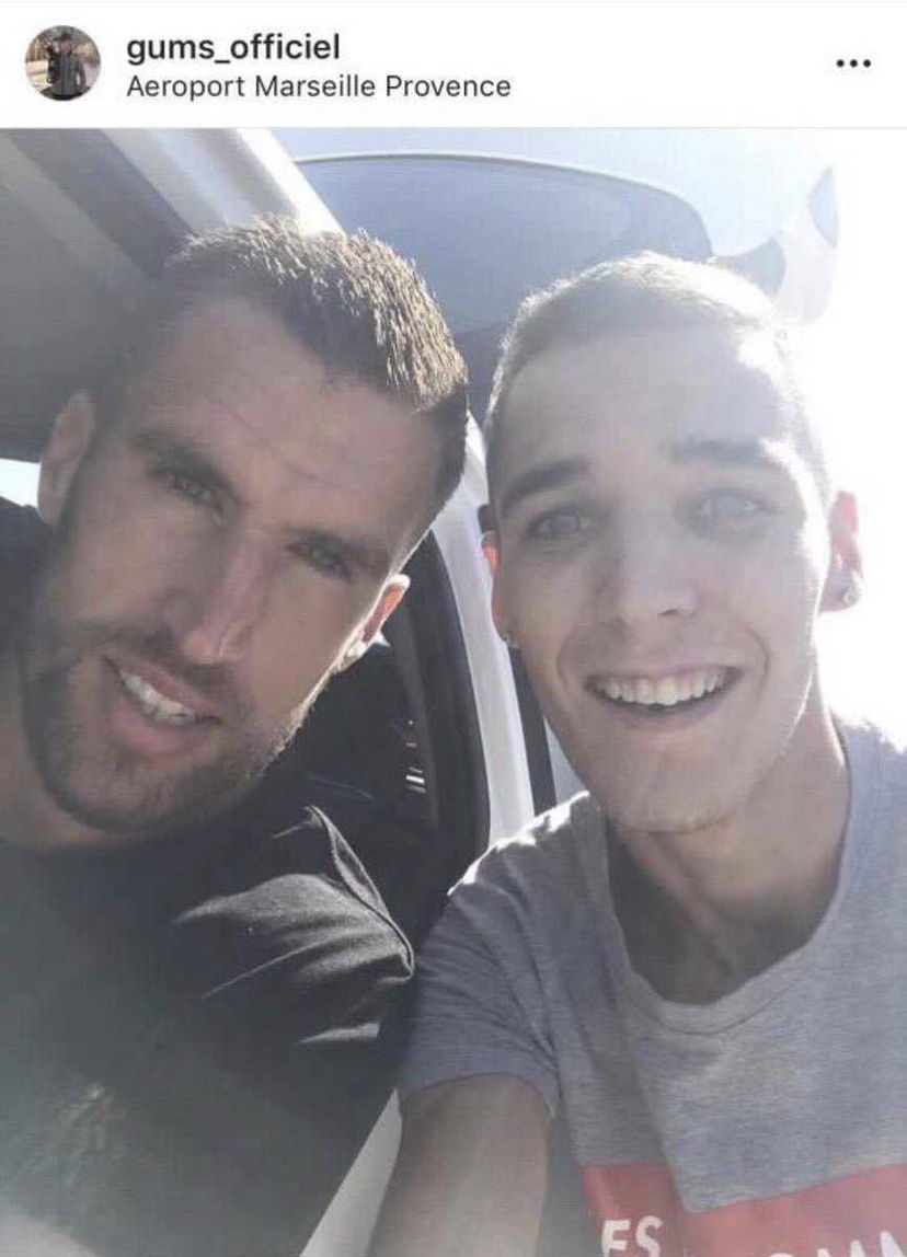Strootman arrivato a Marsiglia, ora visite e firma. Ecco la foto con un tifoso preview