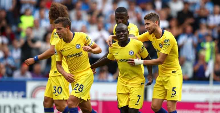 Sarri sull’esordio in Premier: “Campionato diverso dalla Serie A. Se ci fosse stato un arbitro italiano…” preview