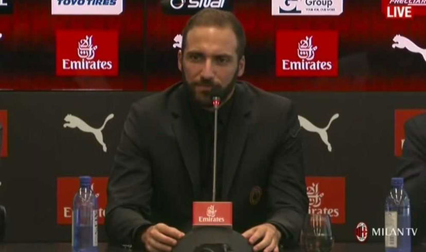 Higuain: “Stimo tantissimo Sarri, mi voleva al Chelsea ma…”. Le parole di Leonardo preview