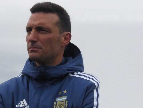 Scaloni: “Lautaro come un figlio, mai stato preoccupato dei pochi gol. Kolo Muani è l’acquisto dell’inverno” preview