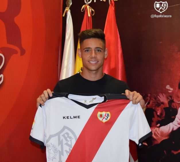Il Rayo blinda Alex Moreno: è ufficiale il rinnovo fino al 2021 preview