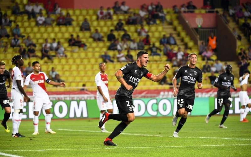 Briancon Nimes vs Monaco Foto Ligue 1 Twitter