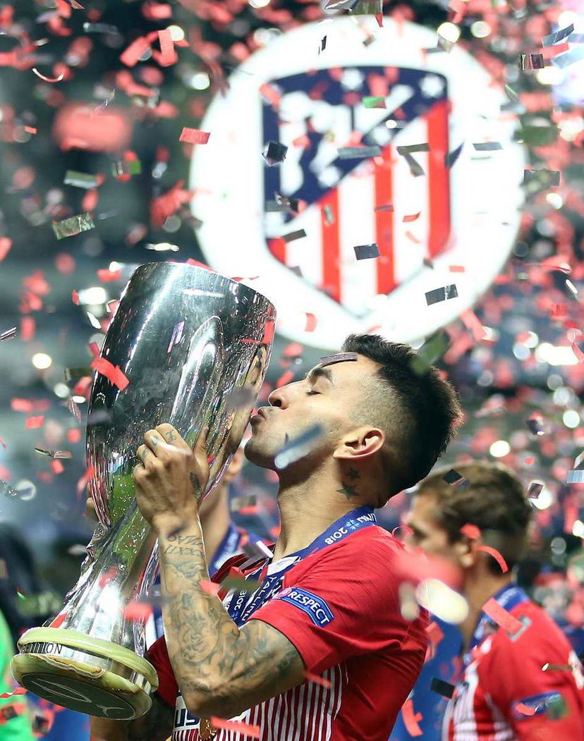 Correa dopo il rinnovo: “Voglio crescere e vincere con la maglia dell’Atletico” preview